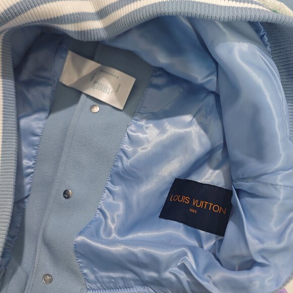 Louis Vuitton Blue Logo Jacket - Picture 9 of 10